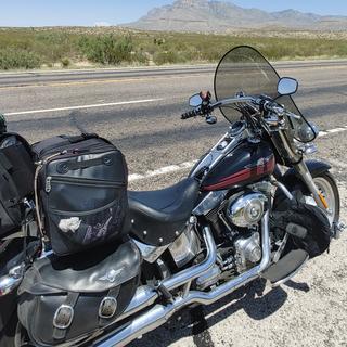 Saddlemen TS3200DE Deluxe Cruiser Tail Bag | JPCycles.com