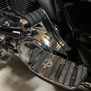 Kuryakyn Adjustable Passenger Peg Kit For Harley / Indian