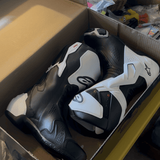 コアスリマー Alpinestars SMX-6 V3 Gore-Tex Boots | JPCycles.com