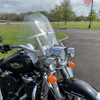 Klock Werks Billboard Flare Windshield For Harley Road King