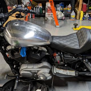 V-Twin Mfg. 4.5 Gallon Roadster Tank For Harley Sportster 2007