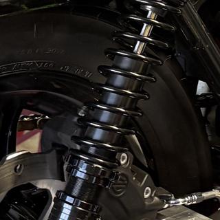 Drag Specialties Ride Height Adjustable Shocks For Harley FXR