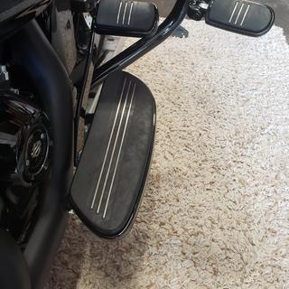 Kuryakyn Extended Brake Pedal For Harley Touring 2014-2025 Kuryakyn Extended Brake Pedal For Harley Touring 2014-2025