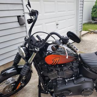 Ricambi Kuryakyn per moto Harley Davidson