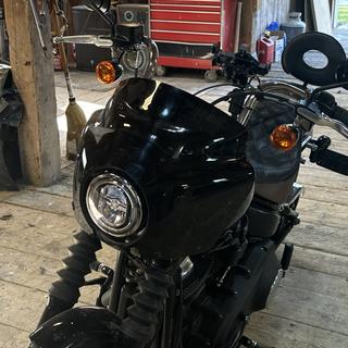 Memphis Shades Road Warrior Fairing For Harley / Indian 1980