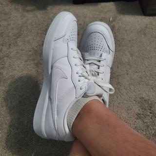 Übermittelt von Chuck Taylor w/leather touches