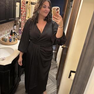 eloquii women's plus size satin puff sleeve pleated dress reviews Pleated Satin Puff Sleeve Maxi Dress