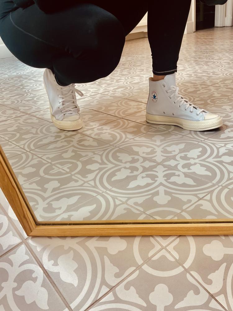 I was so excited to get these shoes in and try them! I am always looking for something trendy that will go with leggings and make me look more put together with leggings. These were so adorable on, and was exactly the look that I was wanting.
I love the classic white look of the shoes!  The fit is pretty much perfect. I wore them with a little thicker crew socks and they fit great. I wore them all day at a volleyball tournament and they were super comfortable.
These are a no-brainer, get them kind of shoe!  You definitely will not regret this purchase!