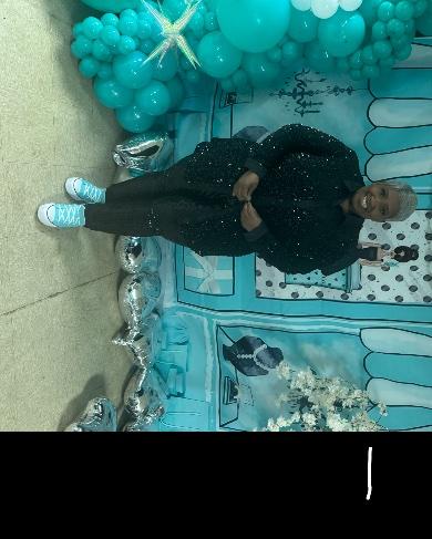 I love Converse platforms! 
They are very comfortable, the fit excellent! The color!! Excellent for my Tiffany theme birthday party..You can never go wrong with converse’s!