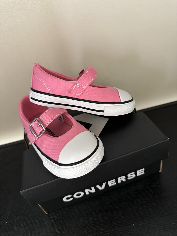 These shoes were so durable especially for little ones who run around and climb on everything! I love the reinforced toes converse have and am so glad they made them in toddler sizes. Not only are these comfortable and rugged, they’re so cute!! I think the Velcro Mary Jane makes a really nice casual shoe without it feeling athletic or sporty so she can wear them for all occasions. The best part is the shoes are the same color as the big kids and adults so we can all have a pair :) pliable enough to be comfortable but with a thick sole so they are supportive and safe. These are also more narrow than a lot of our kids shoes which I find to be a better fit for my little.
