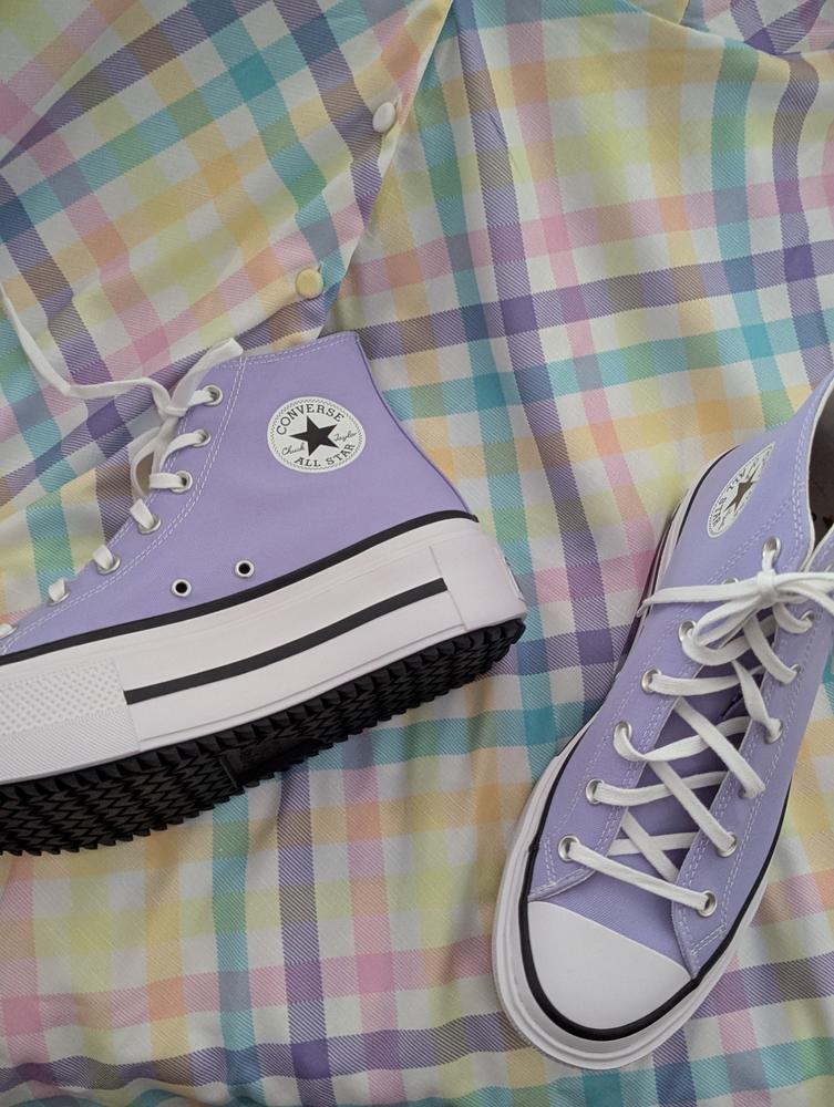 My lavender Chuck Taylor All Star Life Double Stack shoes will be the shoes I will bring out for the entirety of this spring season. These Chucks are like the originals, in terms of materials and comfort. I have very wide feet, normally wearing a 10 wide/extra wide in women's shoes, and these Chucks fit perfectly. There were no rubbing of the heels or toes, the shoes felt great. I was able to walk in these with ease and they reminded me of one of my favorite platforms sneakers from the early 2000s. I love the design of the shoes, as platforms are very popular right now and it's hard to find shoes in such cute pastel colors.  I just wish they would come in more cute spring colors.