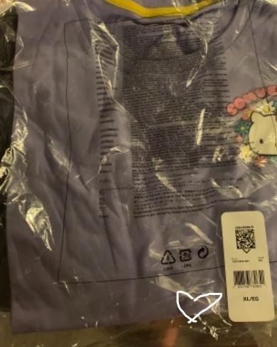 Color is super adorable! Design IS Cute❤