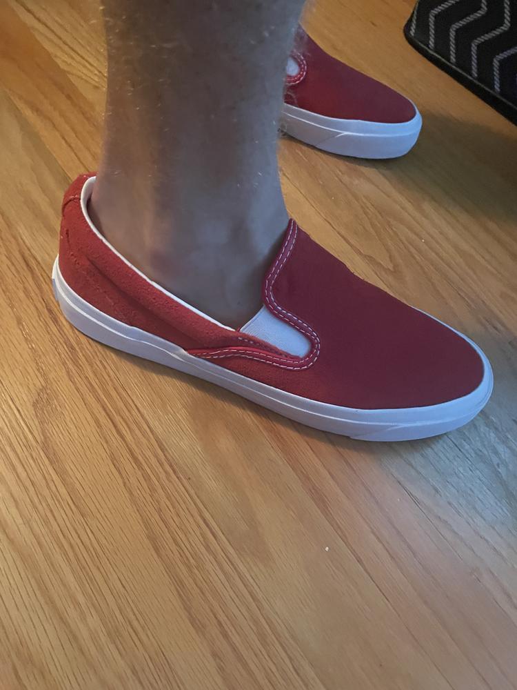 Great fit, updated design, and perfect for everyday wear!