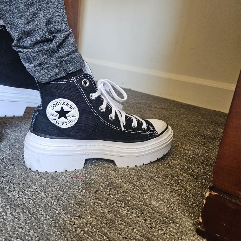 I recently picked up a pair of Chuck Taylor All-Star Lugged Heel Platform Shoes, and I’m generally impressed with them. First off, comfort is a major highlight. The shoes are incredibly soft and offer a snug, cozy fit that hugs your feet nicely. I typically wear a size 7.5, but sized down to a 7, which was still a bit loose. If you prefer a tighter fit, you might want to consider this when ordering.

The classic Chuck Taylor design combined with the platform heel gives these shoes a stylish, modern twist that I appreciate. They elevate your look while maintaining the timeless appeal of the original design.

On the downside, they do scuff quite easily. While this hasn’t been a dealbreaker for me, it’s worth noting if you’re looking for something that’ll stay pristine with heavy wear.

Overall, the Chuck Taylor All Star Lugged Heel Platform Shoes are a solid choice for those who value comfort and style, though you might want to handle them with a bit of extra care to avoid scuffs.