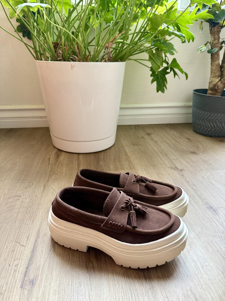 Sooo cute but too small