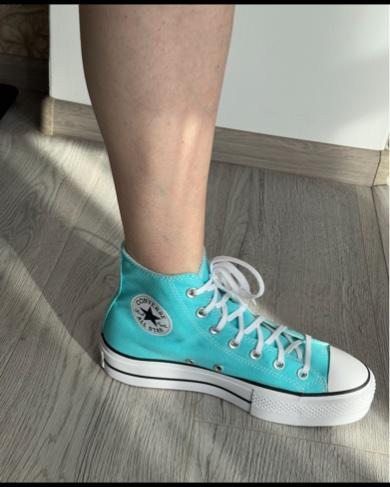 Wore them once and they got complimented :) Hopefully cracks won't appear on the sides like happened with the unisex Rhubarb Pie