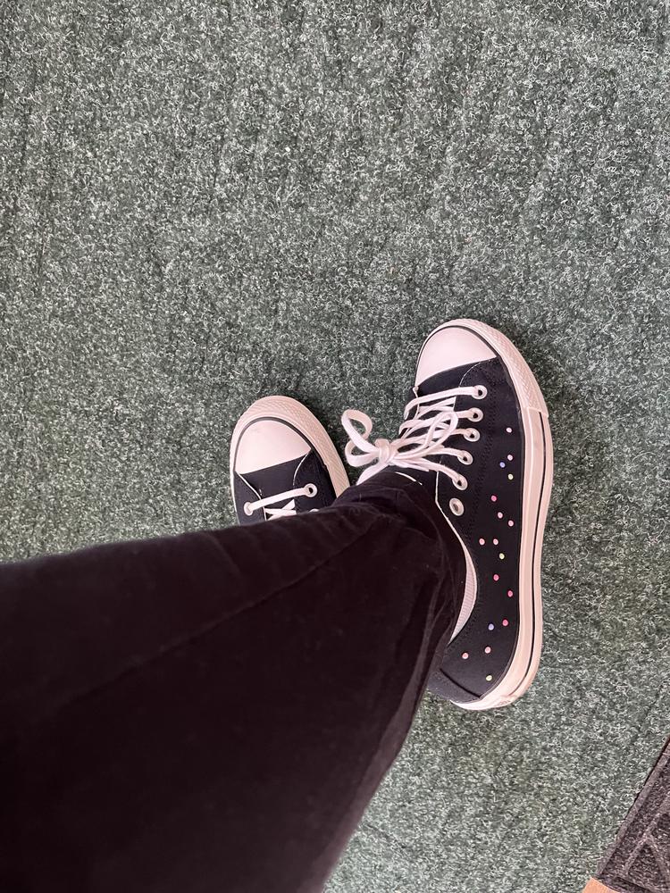 Loving my new spring kicks!