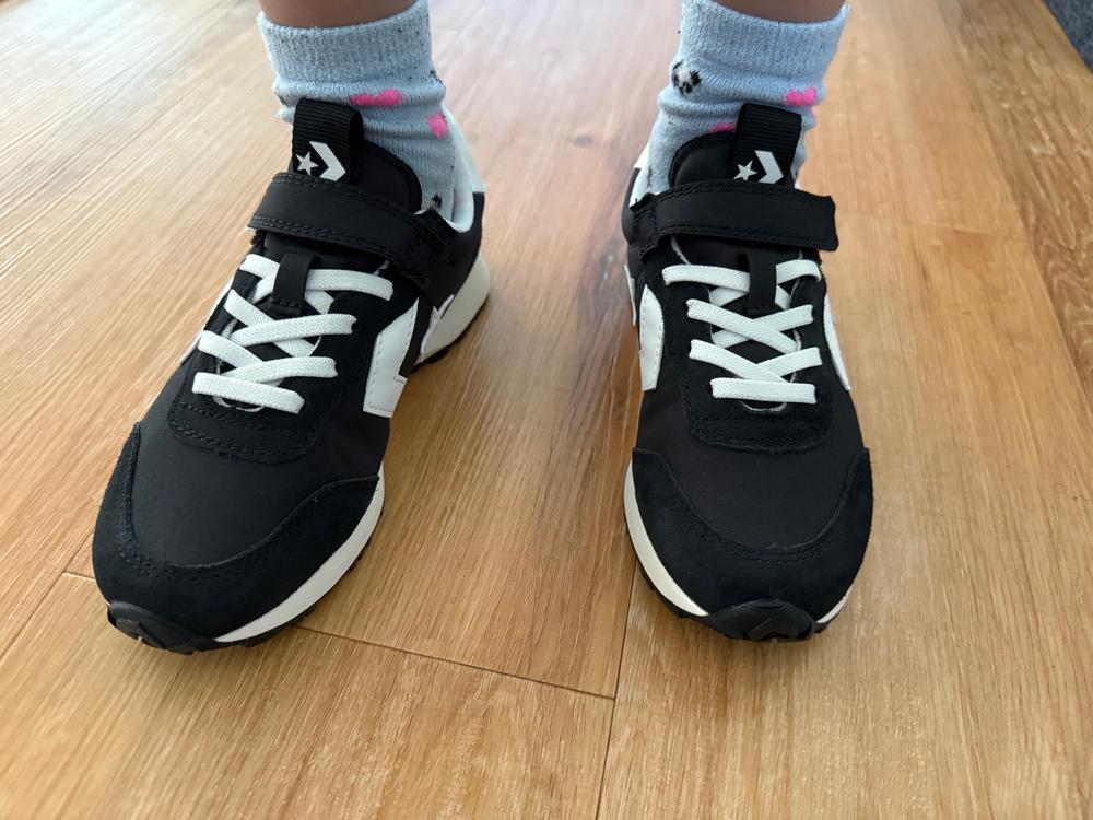 Cute and holds up well for active kid!