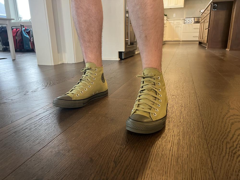 Funky color but weird fit