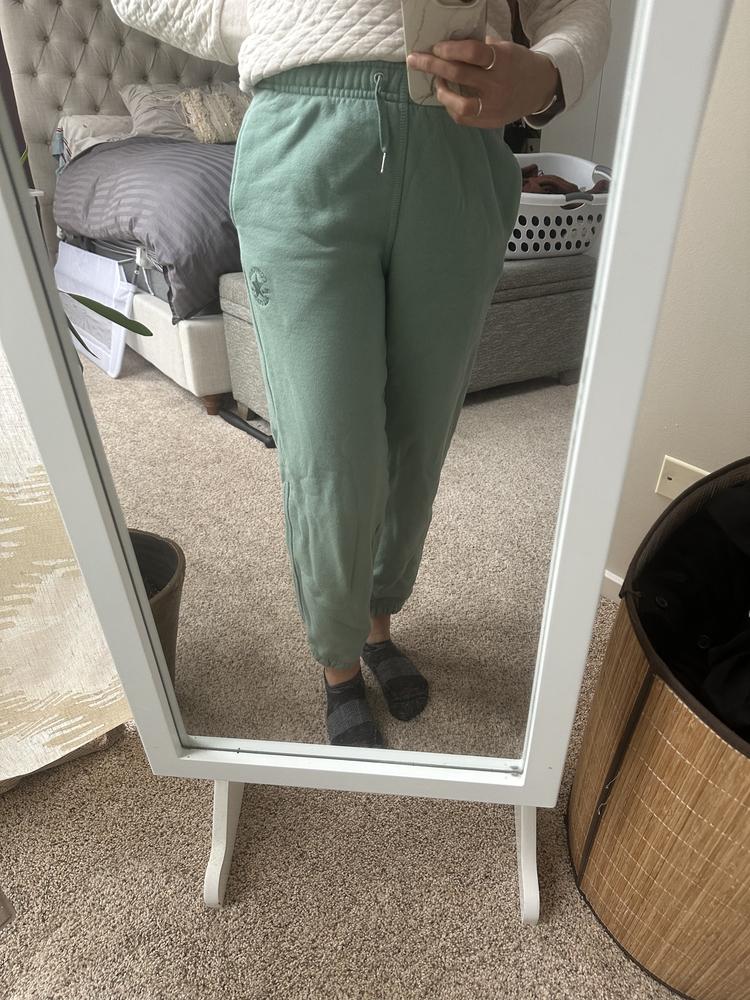 These sweatpants are made with high quality material and I like the weight and the color of them. Since the sizing is gender free I did their recommended size (XXS) based on my women’s size (xs) and I wish I would’ve gone with an XS because the XXS are short on me, hit above the ankle, and I am only 5’1. I also wish they came up a bit higher on the waist. Overall though, a solid sweatpant.