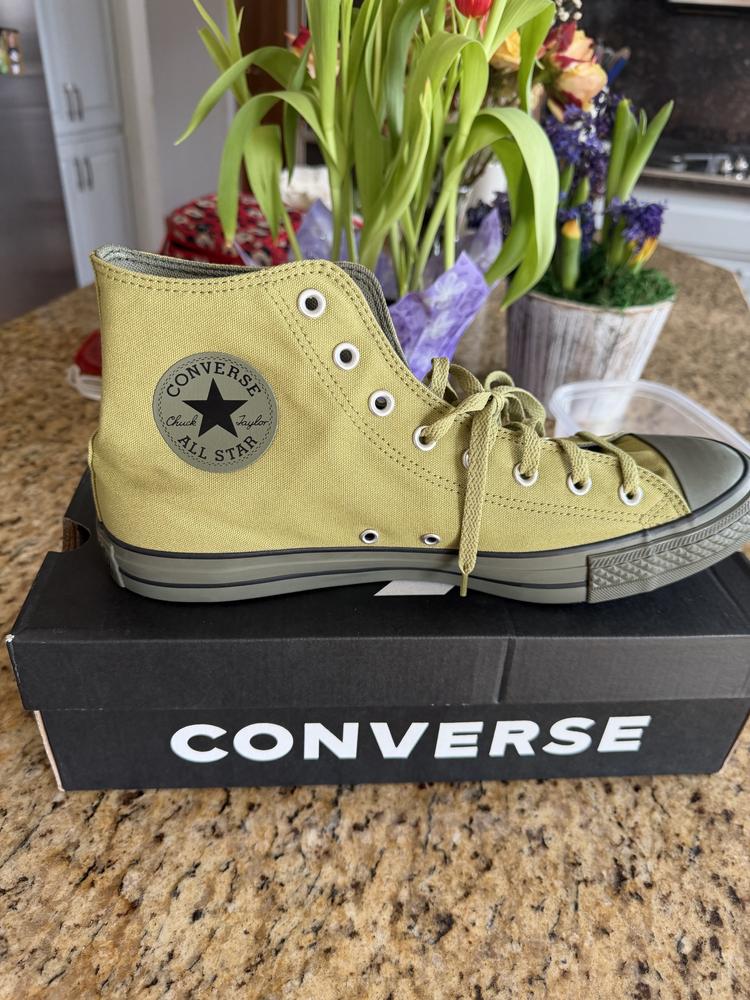 Fun statement shoes