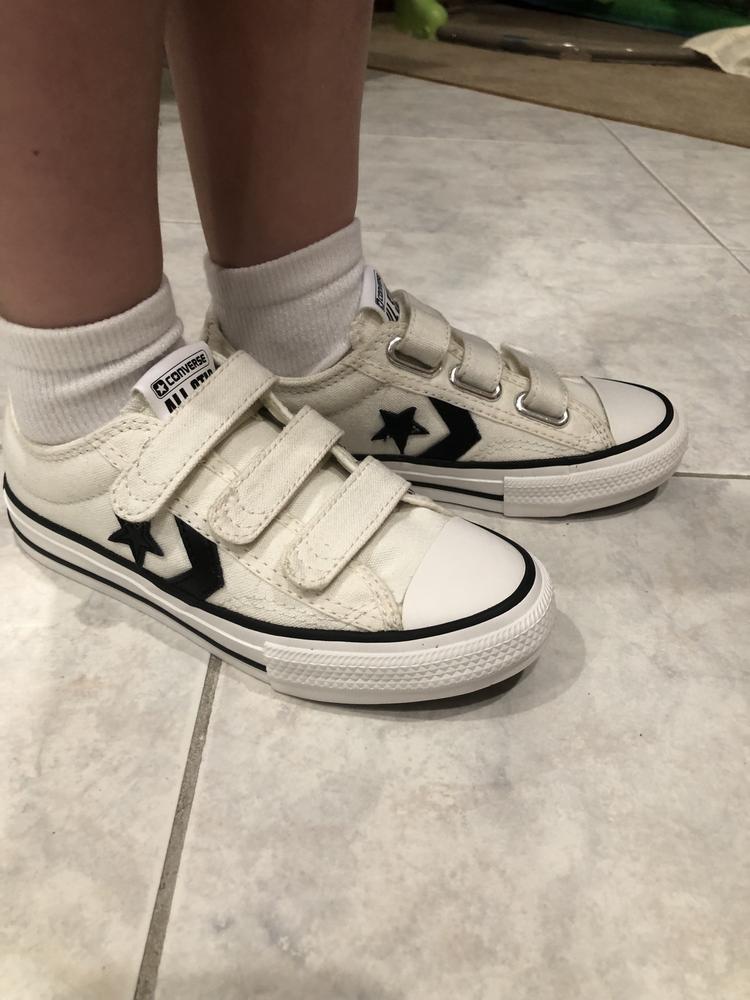 These neutral converses are perfect for my daughter to wear for going back to school. She liked the Velcro pulls so she could easily slip them on and off. The minimal design makes them versatile and stylish. The fabric seems like it’ll stay relatively clean with a wipe down when needed. She ran outside in them and had no complaints. They aren’t too heavy either. Overall we are very satisfied with them!