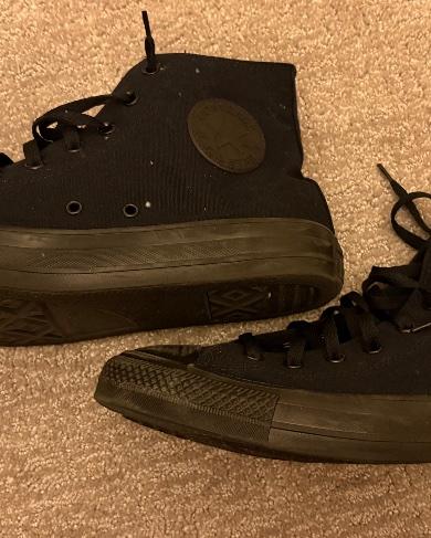 CONVERSE チャックイラー Chuck Taylor All Star Canvas Unisex Low Top Shoe. Converse.com