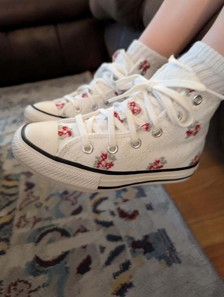 Chuck Taylor All Star Rose Cross Stitch Little Kids High Top
