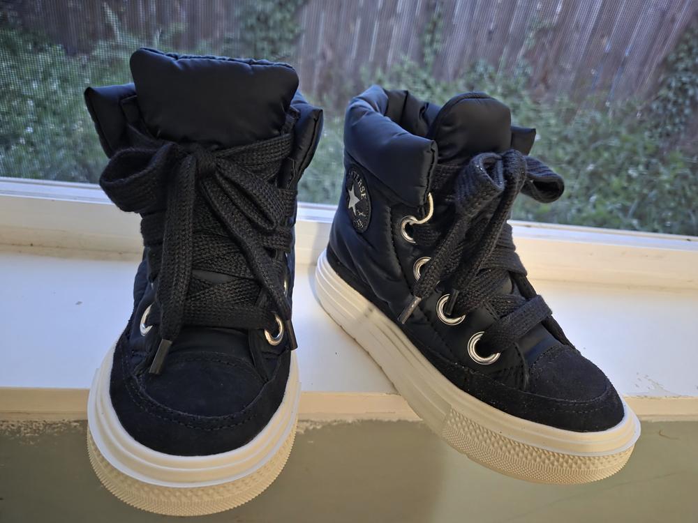 kid's adventure shoes