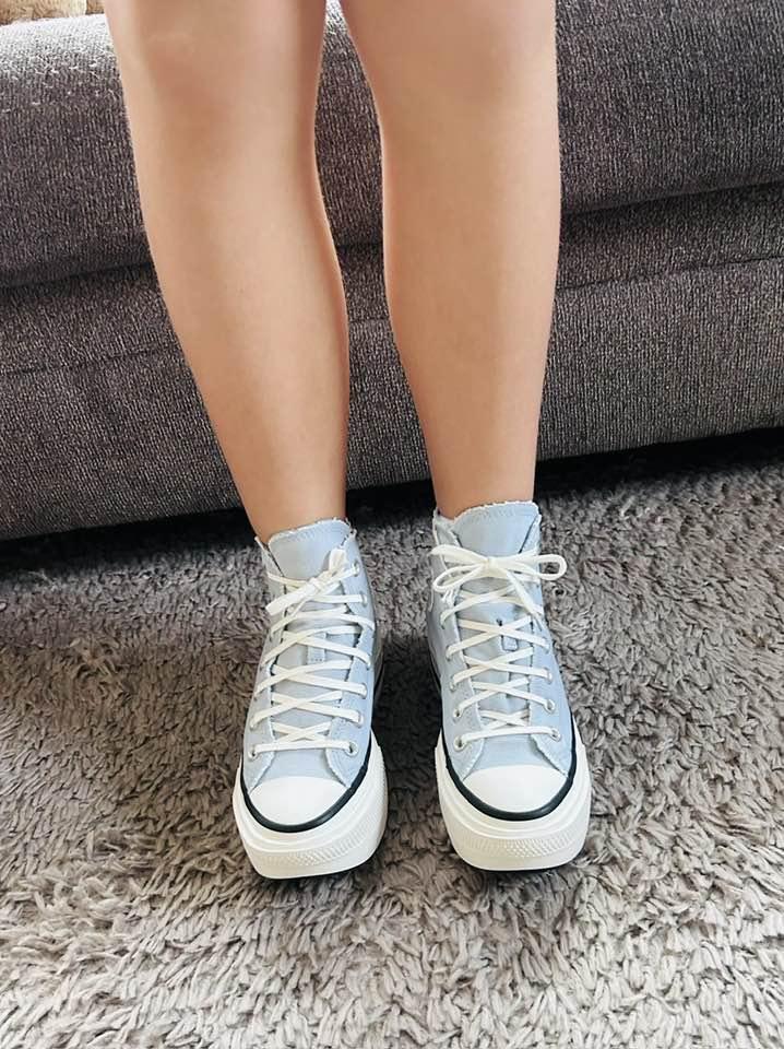 Stylish and Comfortable!