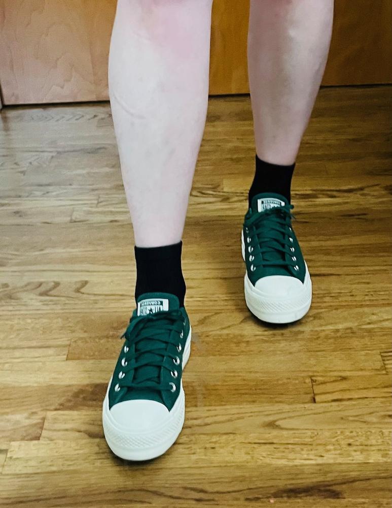 A Stylish Pop of Color That Can Keep Up With Mom Life