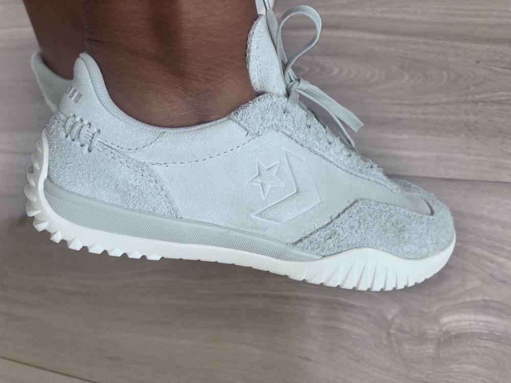 Everyday casual shoes