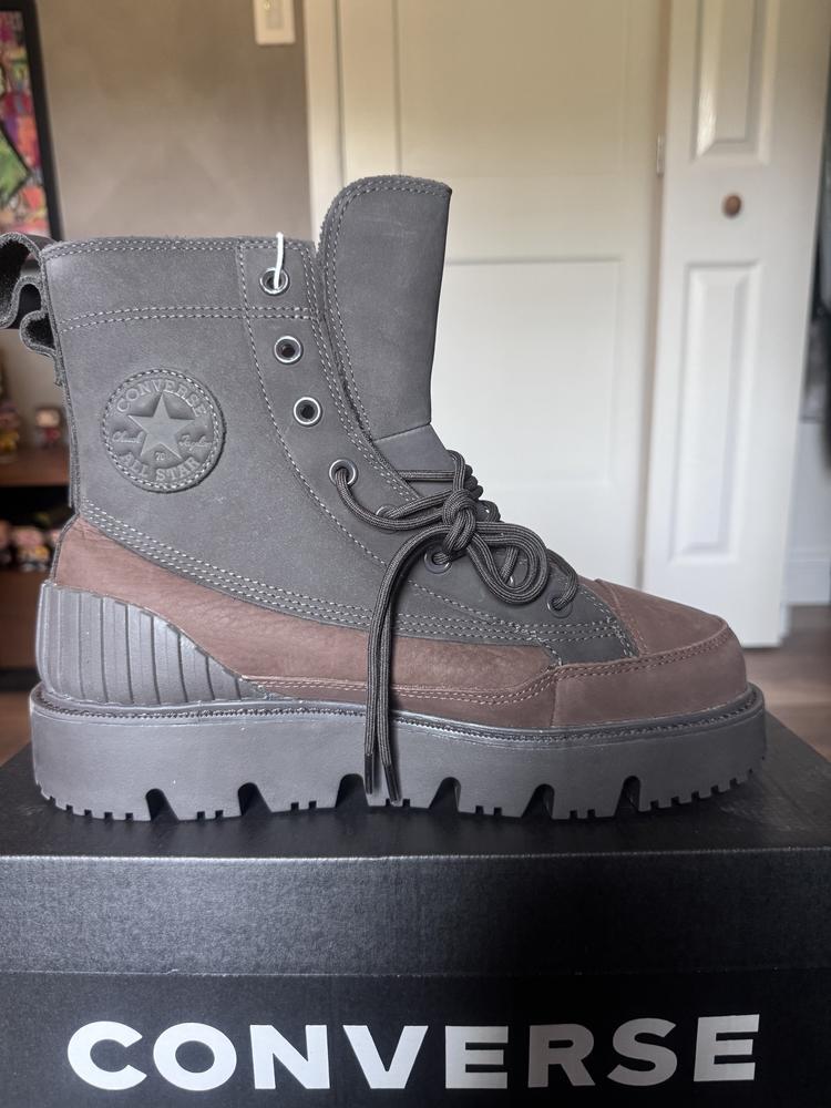 Converse doesn’t disappoint with these!