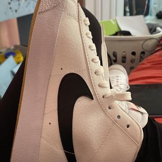 Enviado por Kaliey271207359