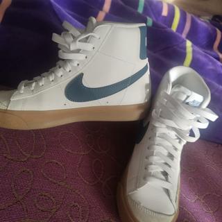 Enviado por Karen630794884