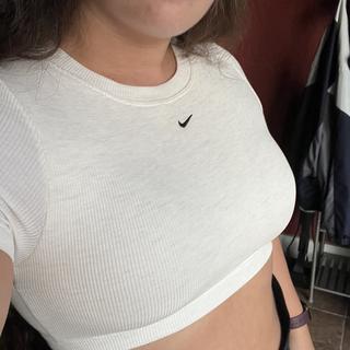 Enviado por Nike sport crop top