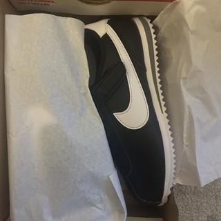 Enviado por Nike Kids Cortez Easyon Little Kids' Shoes.