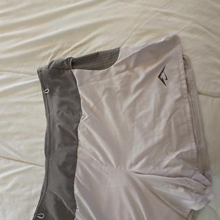 Enviado por Essential shorts