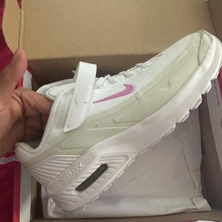 Enviado por ShailaAnahiG446633135
