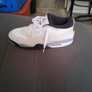 Enviado por James941967408