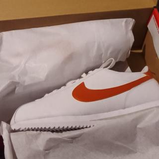 Enviado por Jonathanf2558233b3024284bf1b759f05ebb1bd
