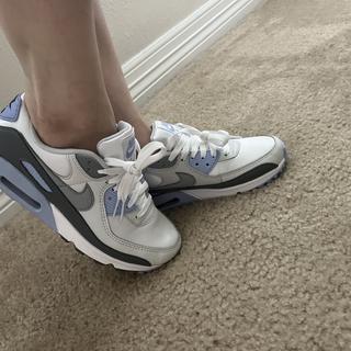 Submitted by Air max 90 university blue