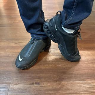 Submitted by Zipper shoe