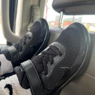 Submitted by Nike revolution 7 black school