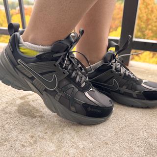 Submitted by Nike V2K Run GORE-TEX