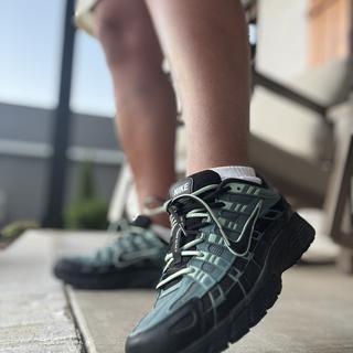 Submitted by Aesthetics, style, & comfort are all on point!