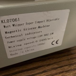 Nameplate shows 1000mL max