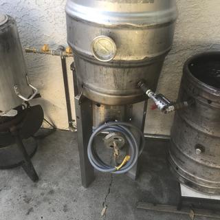 My burner with the natural gas conversion and the new legs