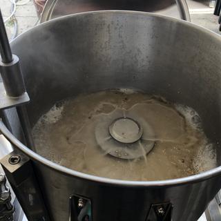 Circulating wort through the mash.