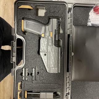 Canik SFx Rival 9mm Luger 5in Gray/Gold Pistol - 18+1 Rounds